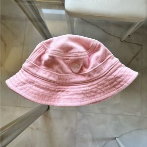 Aritzia TNA Pink Terry Bucket Hat